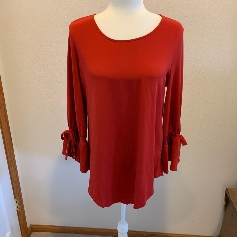 Alfani Brand NWT Poly/Spandex Top Size M